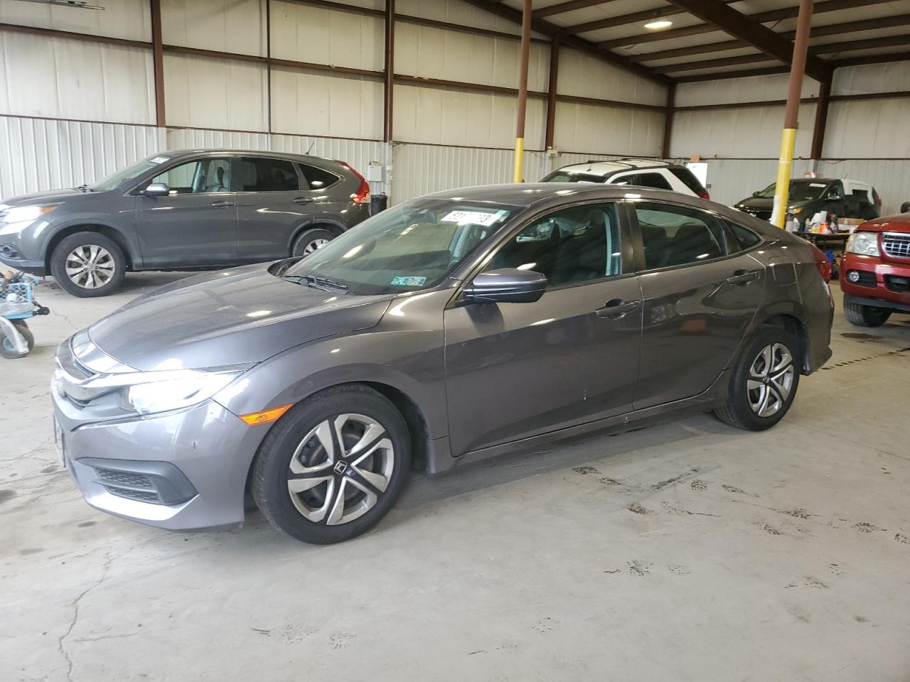 Изображение 1 2017 HONDA CIVIC LX 2017 с VIN 19XFC2F52HE008958