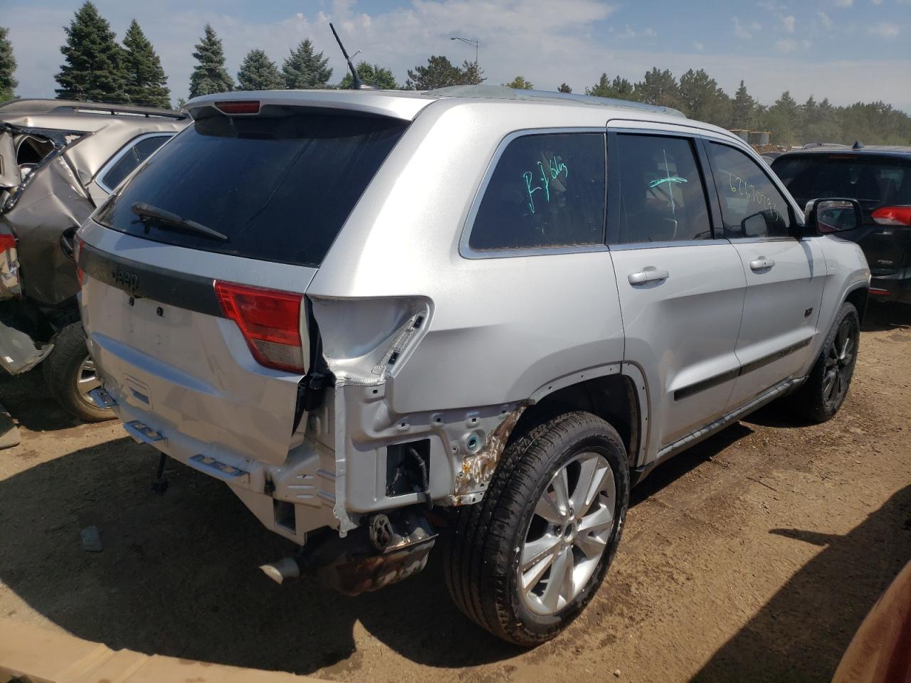 Image 3 of 2011 JEEP GRAND CHEROKEE LAREDO 2011 with VIN 1J4RR4GG3BC678292
