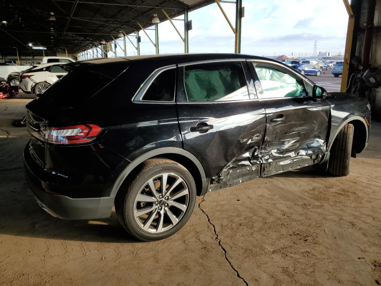 Изображение 3 2019 LINCOLN NAUTILUS SELECT 2019 с VIN 2LMPJ8K98KBL10775