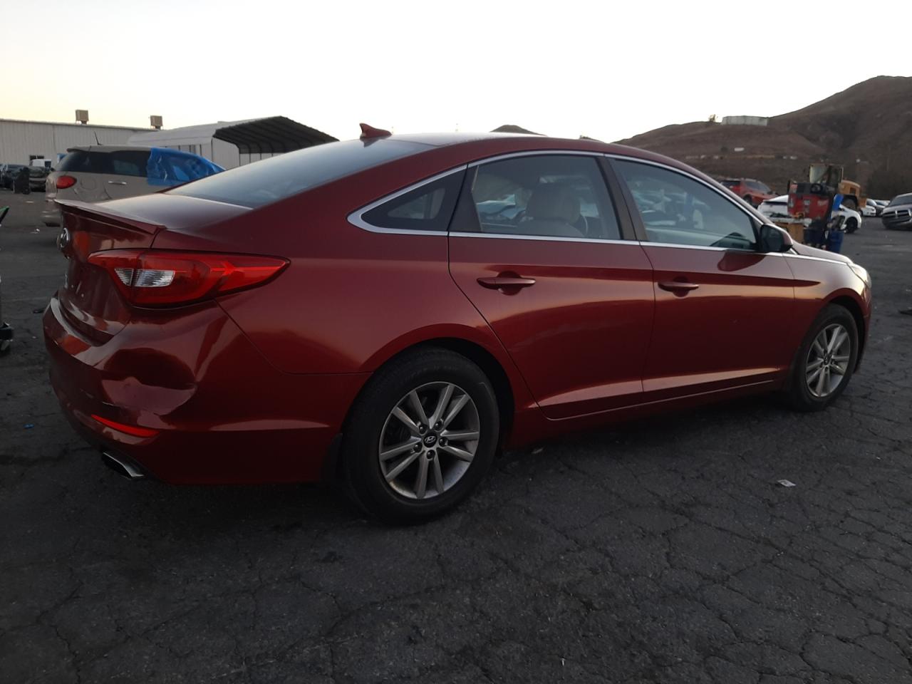 Obraz 3 z 2015 HYUNDAI SONATA SE 2015 z VIN 5NPE24AF3FH257031