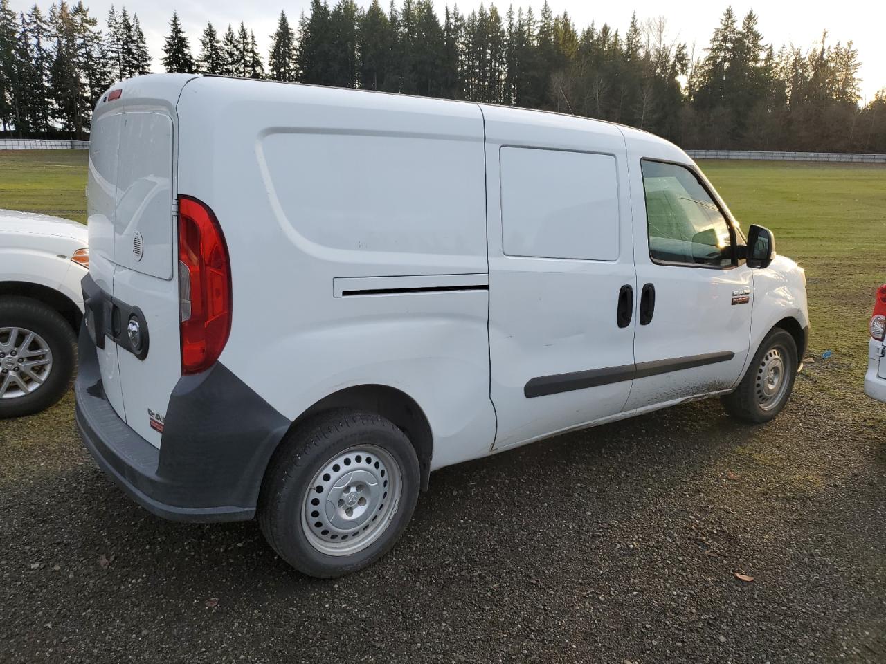 Image 3 of 2016 RAM PROMASTER CITY  2016 with VIN ZFBERFAT3G6C73020