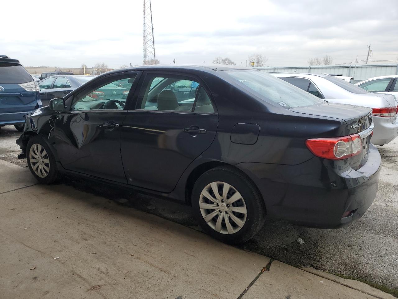 Изображение 2 2013 TOYOTA COROLLA BASE 2013 с VIN 5YFBU4EE6DP145595