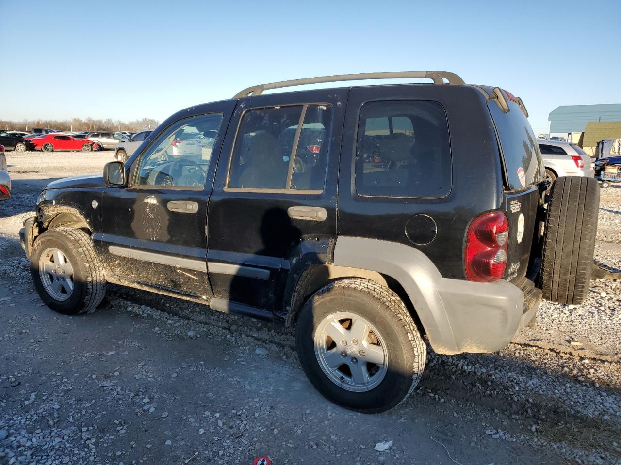 Изображение 2 2005 JEEP LIBERTY SPORT 2005 с VIN 1J4GL48K75W521962
