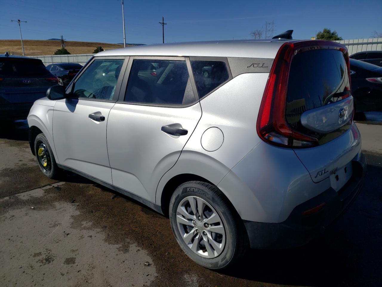 Obraz 2 z 2020 KIA SOUL LX 2020 z VIN KNDJ22AUXL7006864