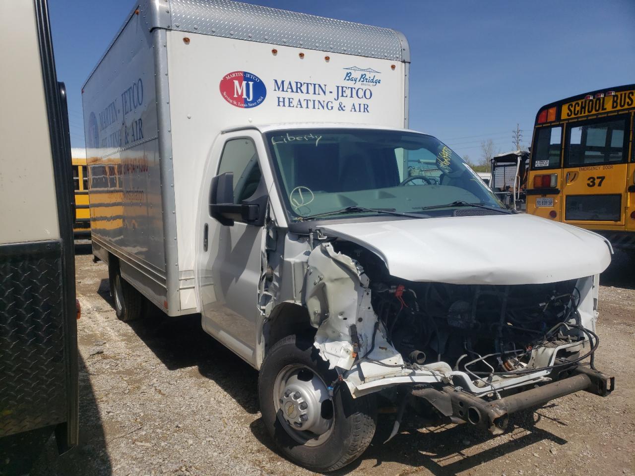 2017 CHEVROLET EXPRESS G3500  2017 image