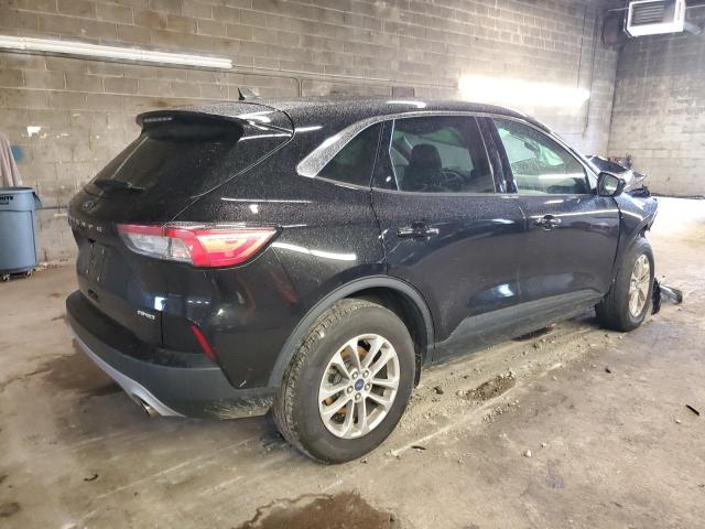Image 3 of 2020 FORD ESCAPE SE 2020 with VIN 1FMCU9G63LUC57761