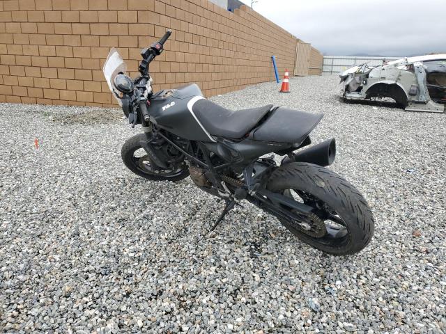 Image 3 of 2019 HUSQVARNA SVARTPILEN 701  2019 with VIN VBKUBV404KM756914