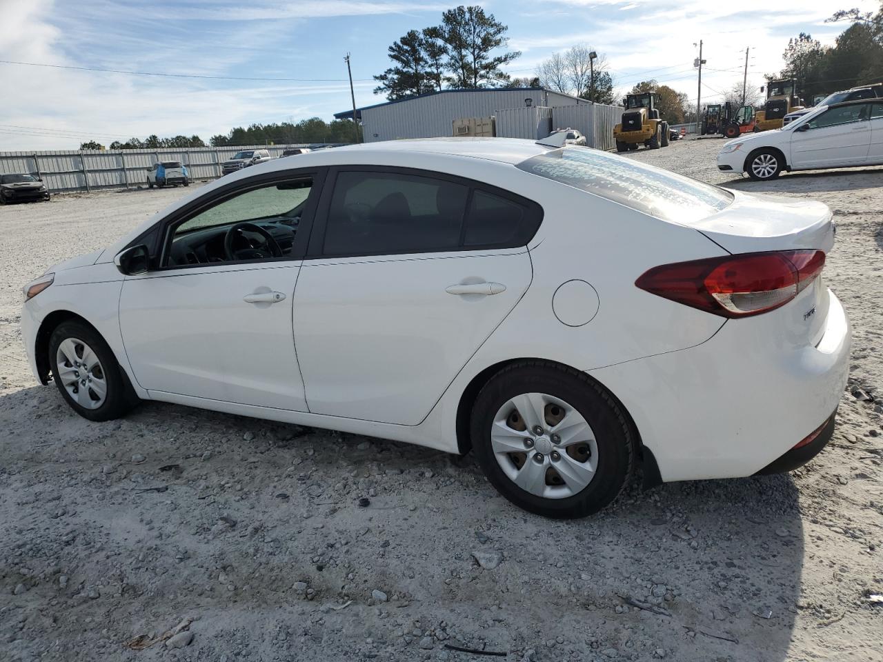 Obraz 2 z 2017 KIA FORTE LX 2017 z VIN 3KPFK4A79HE015025