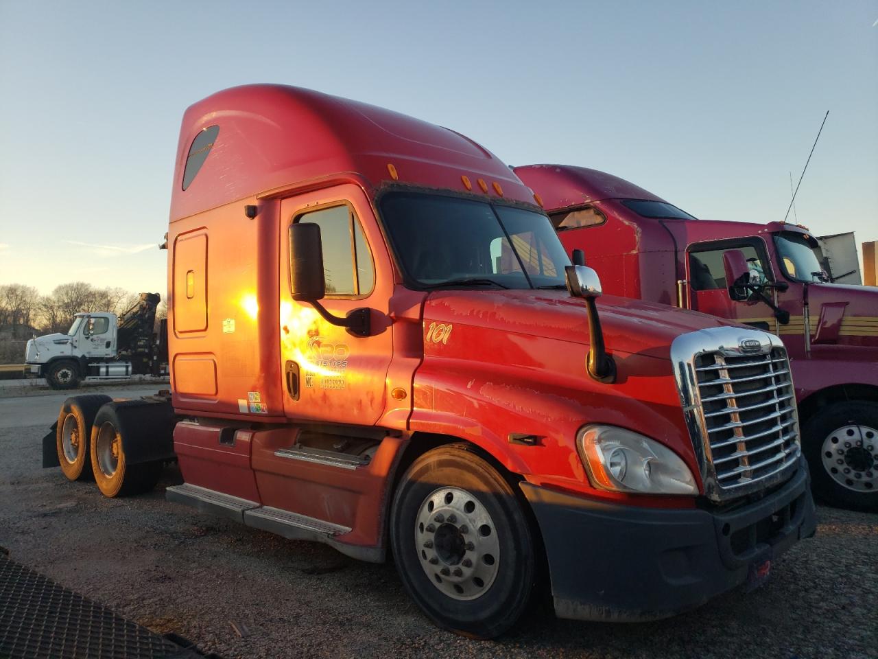 Obraz 1 z 2009 FREIGHTLINER CASCADIA 125 2009 z VIN 1FUJGLDR39LAH4879