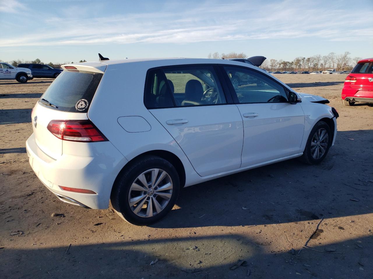Obraz 3 z 2020 VOLKSWAGEN GOLF  2020 z VIN 3VWW57AU8LM000848