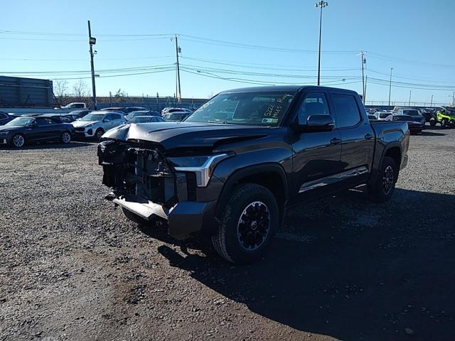 Obraz 2022 TOYOTA TUNDRA CREWMAX SR 2022