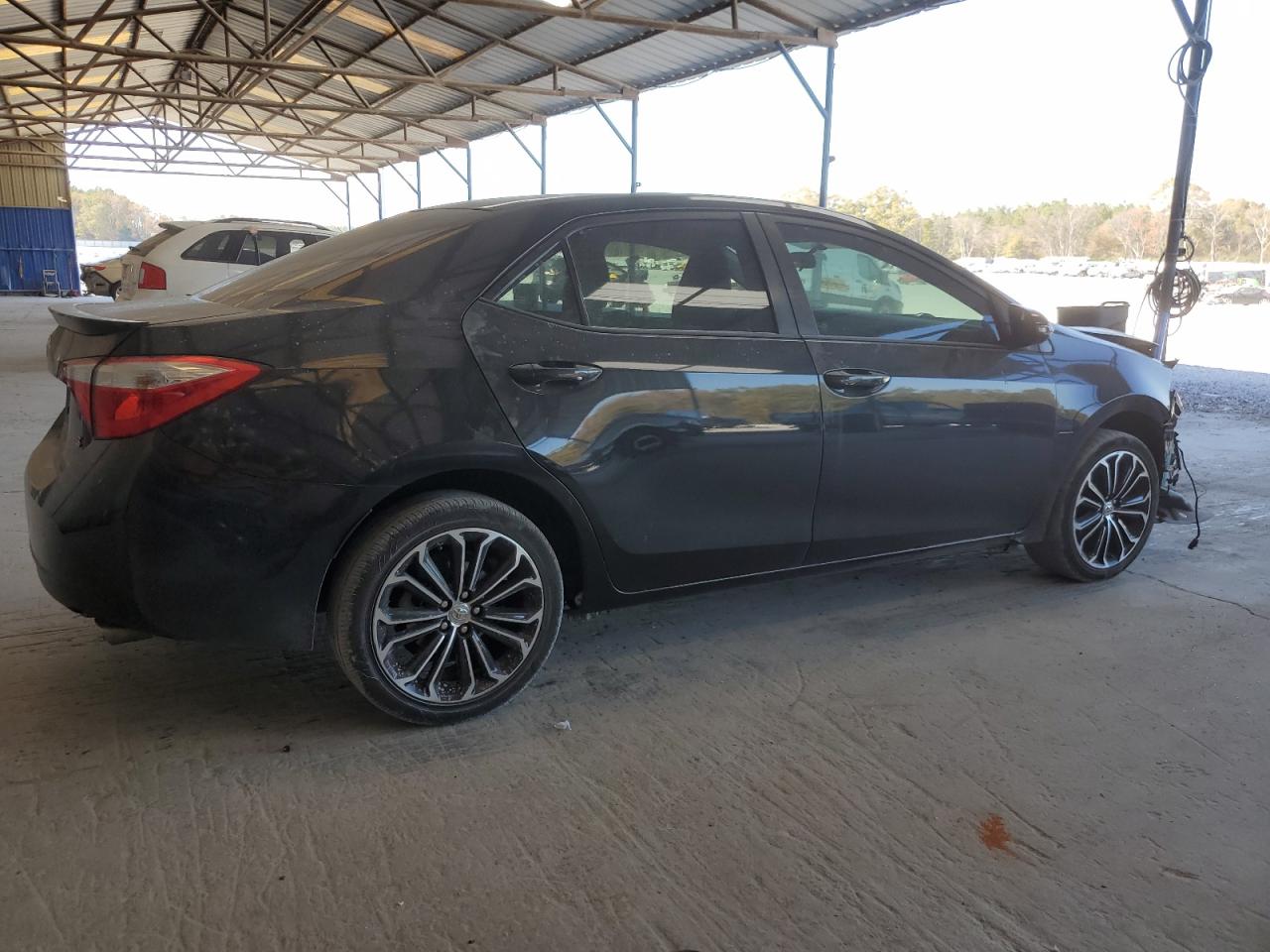 Изображение 3 2016 TOYOTA COROLLA L 2016 с VIN 5YFBURHE3GP561746