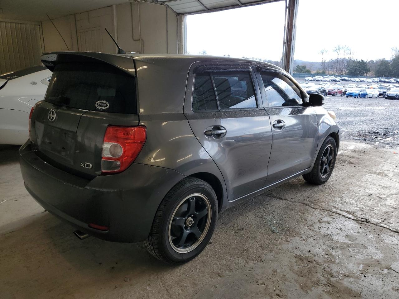 Изображение 3 2008 TOYOTA SCION XD  2008 с VIN JTKKU10418J032492