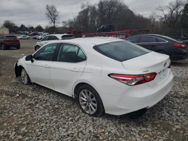 Изображение 2 2020 TOYOTA CAMRY LE 2020 с VIN 4T1C11AK5LU956048