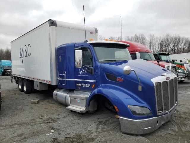 2021 PETERBILT 579  2021 image