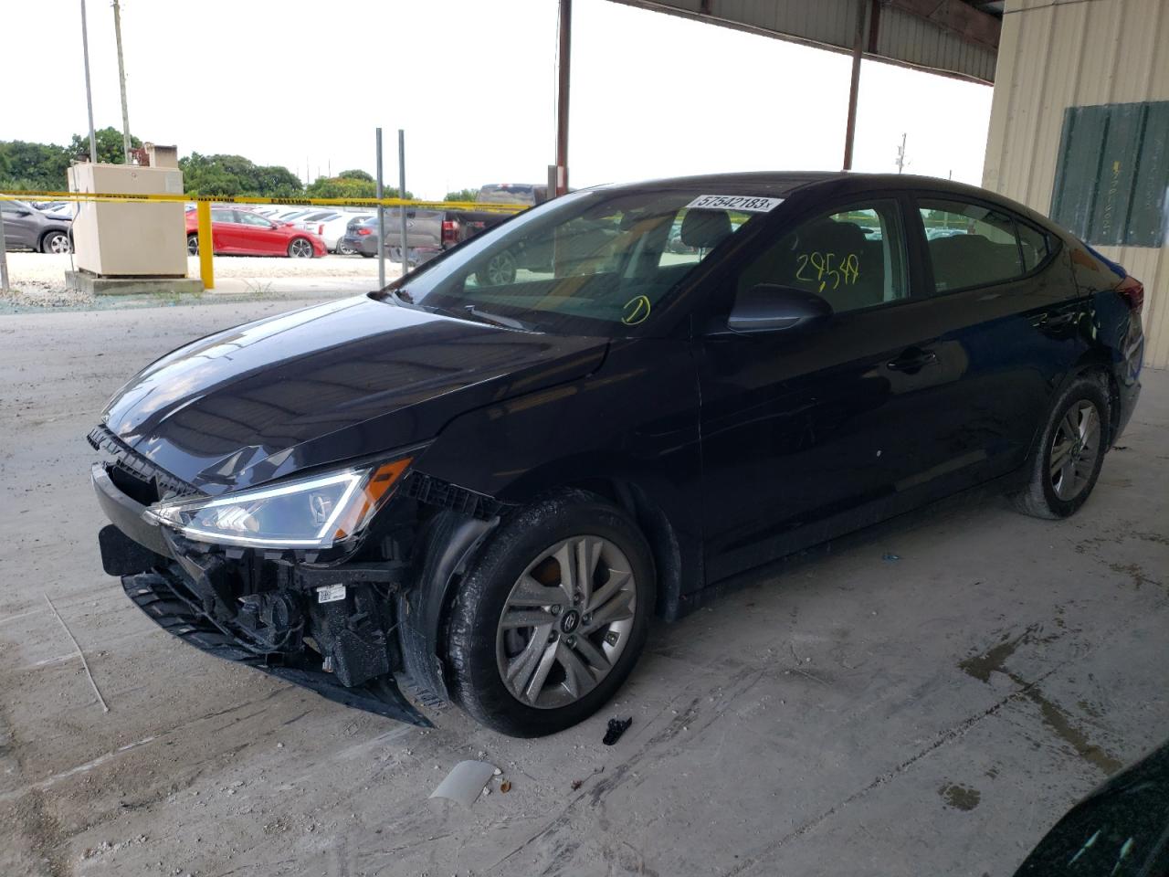 Obraz 1 z 2020 HYUNDAI ELANTRA SEL 2020 z VIN 5NPD84LF8LH578842