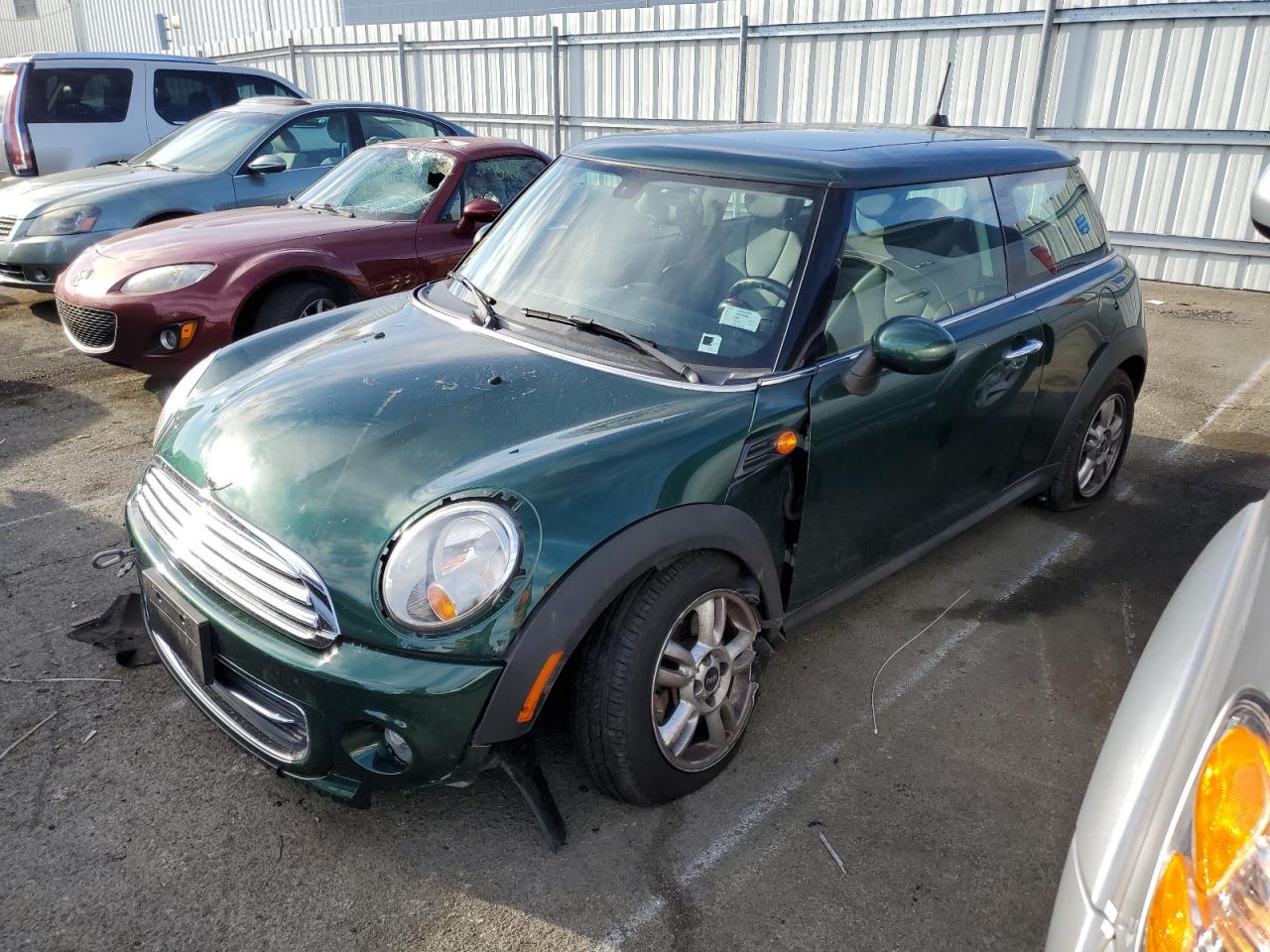 Изображение 2013 MINI COOPER  2013