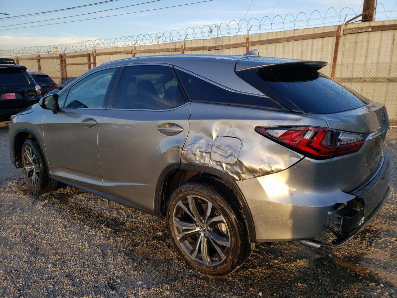 Obraz 2 z Lexus Rx 350 2020 z VIN 2T2HZMDA0LC228654