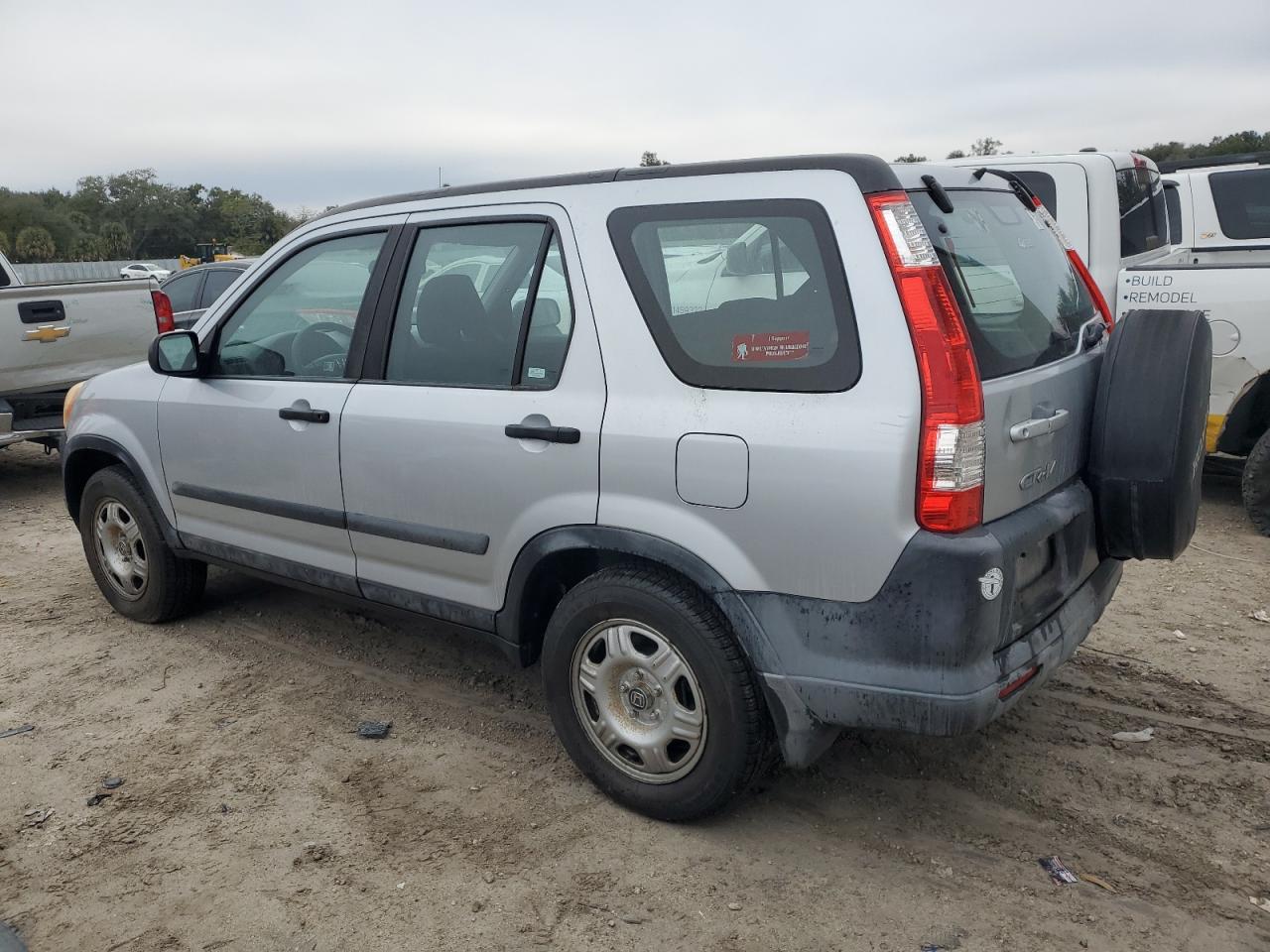 Image 2 of 2005 HONDA CR-V LX 2005 with VIN SHSRD68575U302319
