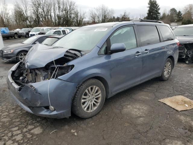 Image 1 of 2015 TOYOTA SIENNA XLE 2015 with VIN 5TDYK3DC0FS657079