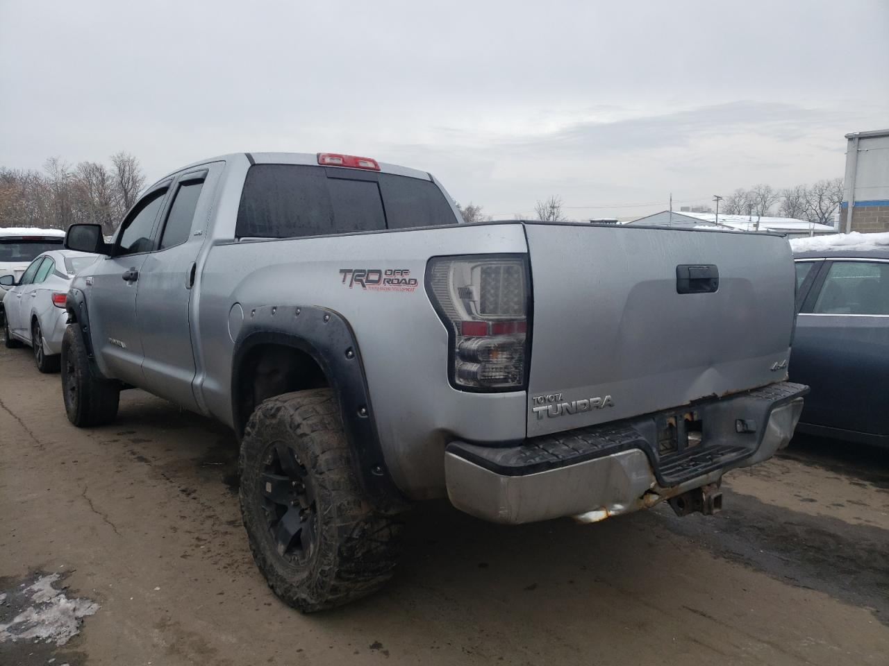 Изображение 2 2009 TOYOTA TUNDRA DOUBLE CAB 2009 с VIN 5TFBV54139X091828