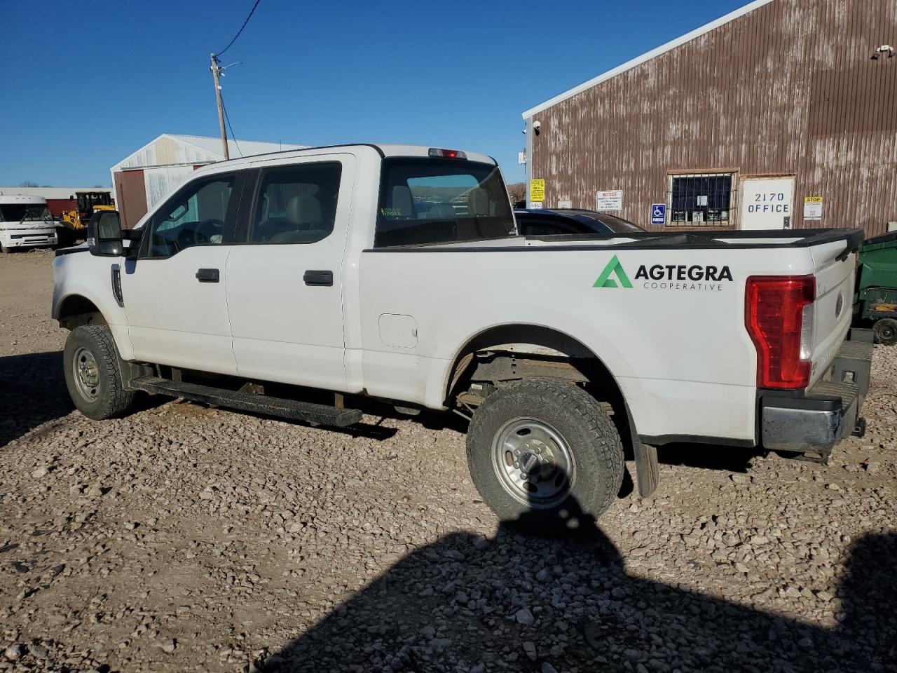 Image 2 of 2018 FORD F250 SUPER DUTY 2018 with VIN 1FT7W2B62JEB96621