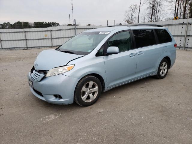 Image 1 of 2015 TOYOTA SIENNA LE 2015 with VIN 5TDKK3DC3FS680264
