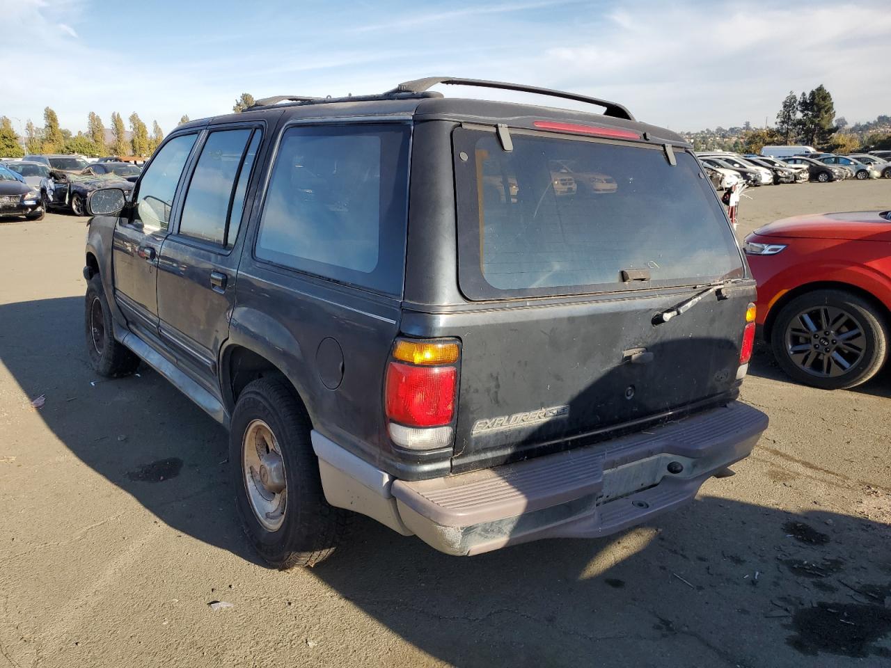 Изображение 2 1997 FORD EXPLORER  1997 с VIN 1FMDU34E6VZB24396