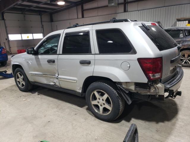 Obraz 2 z 2005 JEEP GRAND CHEROKEE LAREDO 2005 z VIN 1J4HR48N55C731877