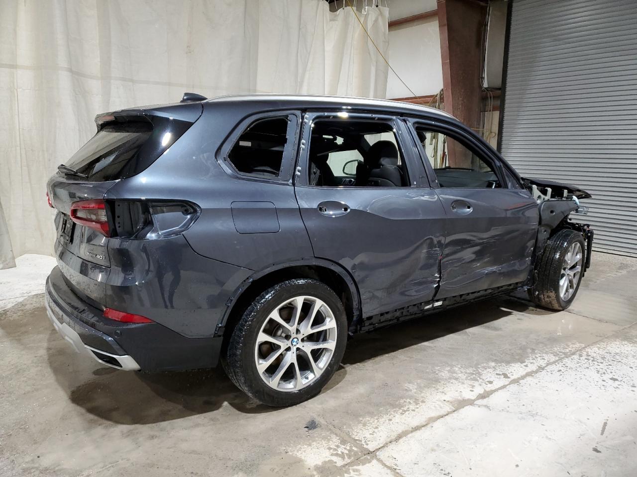 Image 3 of 2020 BMW X5 XDRIVE40I 2020 with VIN 5UXCR6C05LLL66295