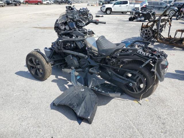 Image 3 of 2023 CAN-AM SPYDER ROADSTER F3-T 2023 with VIN 2BXREDD24PV001431