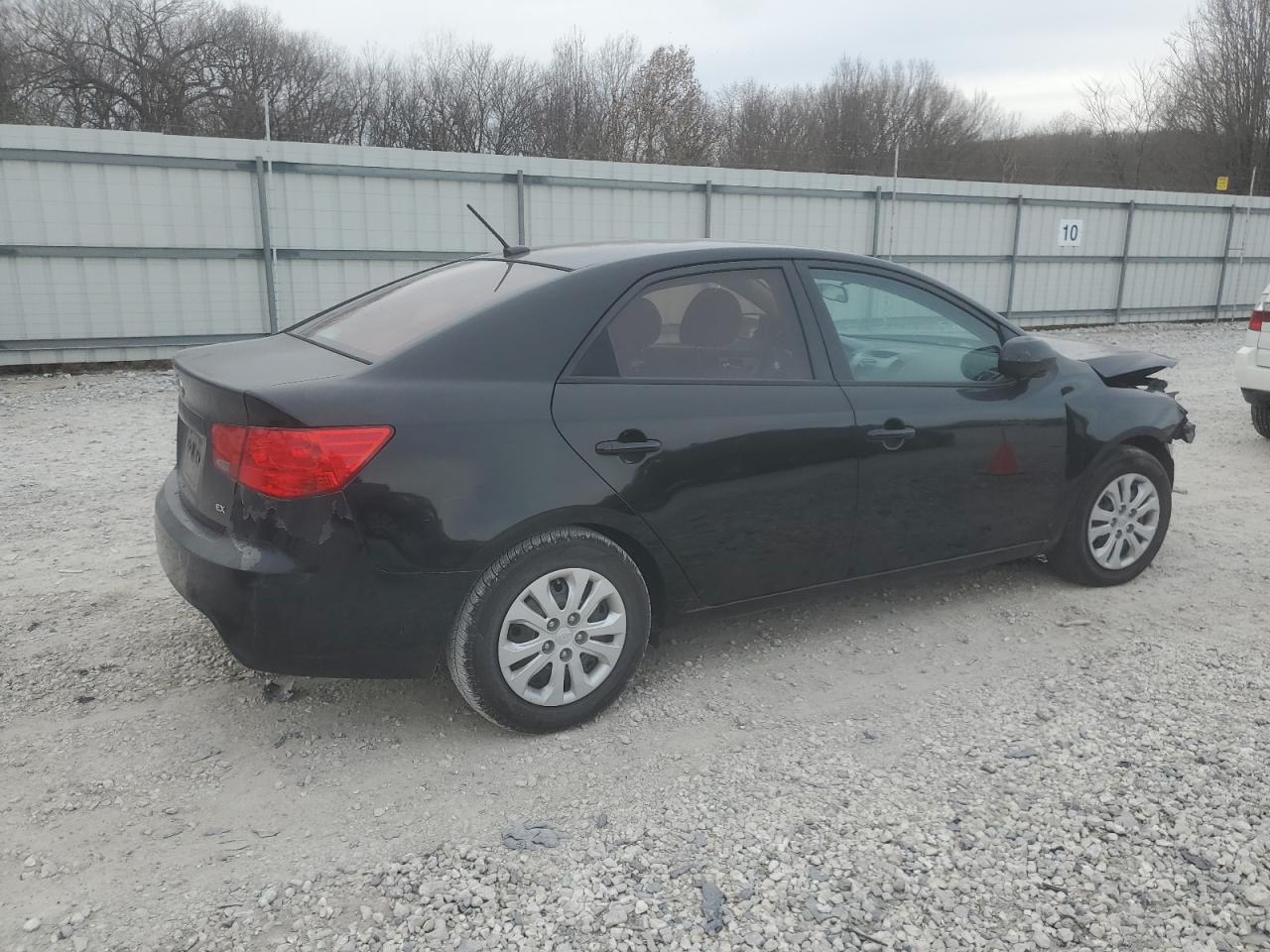 Obraz 3 z 2013 KIA FORTE EX 2013 z VIN KNAFU4A21D5705563