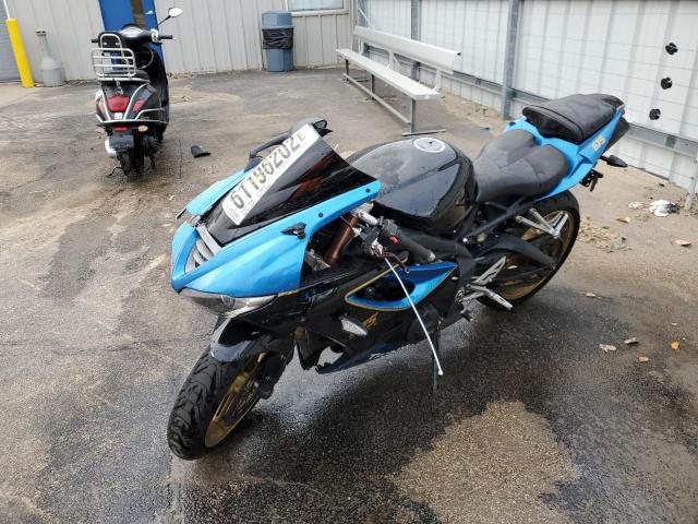 Изображение 2 2009 TRIUMPH MOTORCYCLE DAYTONA 675 2009 с VIN SMTD00NS69J399260