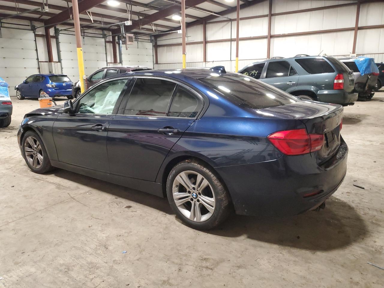 Obraz 2 z 2016 BMW 328 XI SULEV 2016 z VIN WBA8E3G56GNT78132