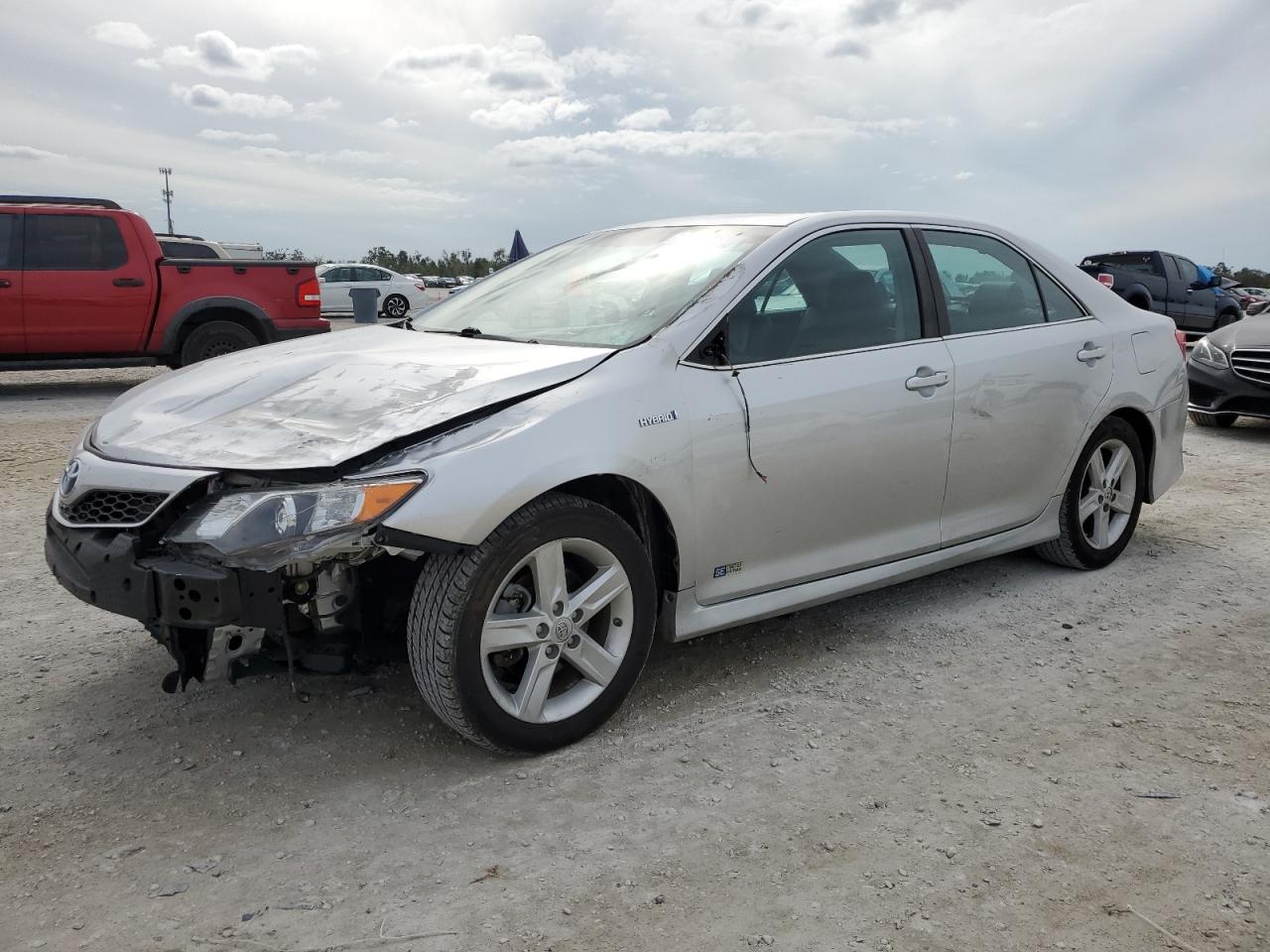 Image 1 of 2014 TOYOTA CAMRY HYBRID 2014 with VIN 4T1BD1FK9EU123397