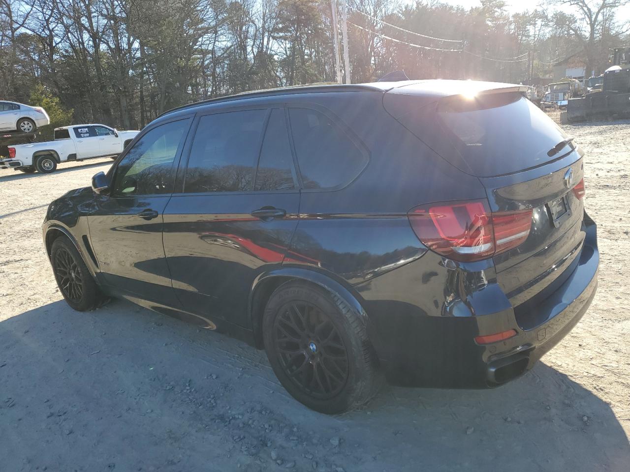 Изображение 2 2015 BMW X5 XDRIVE50I 2015 с VIN 5UXKR6C54F0J74315