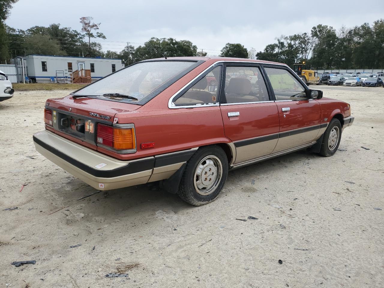 Obraz 3 z 1984 TOYOTA CAMRY LE 1984 z VIN JT2SV16H2E0125174