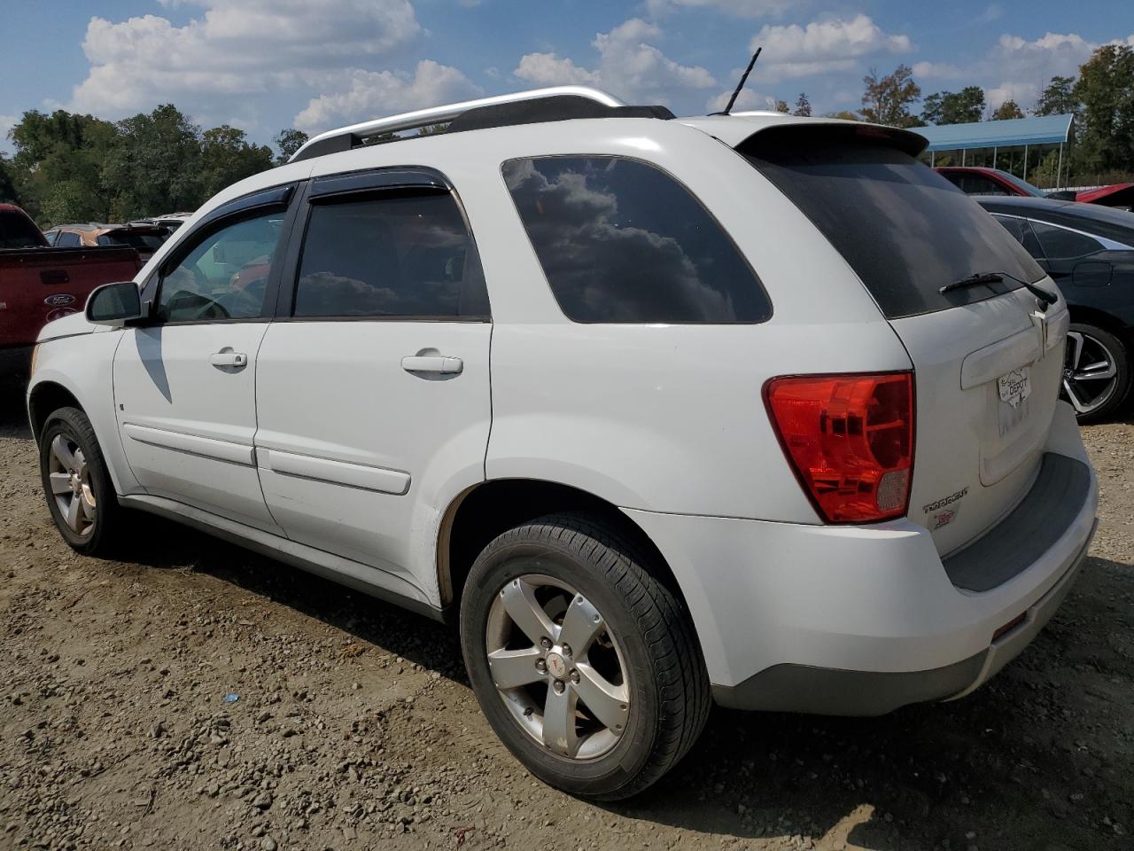 Image 2 of 2007 PONTIAC TORRENT  2007 with VIN 2CKDL63F176015533