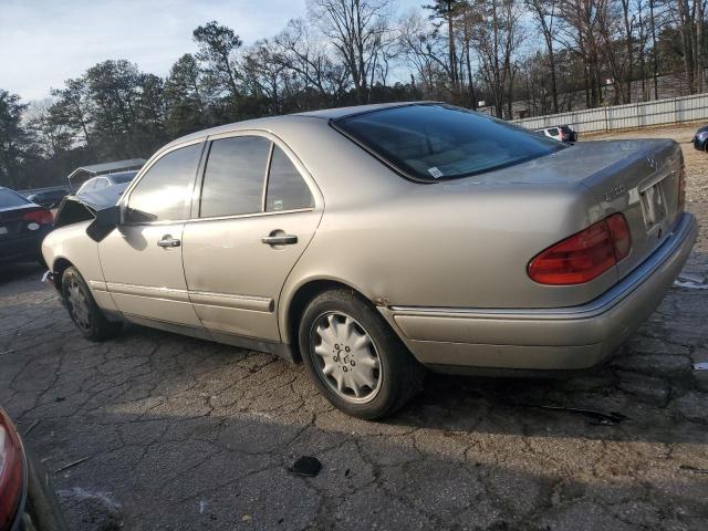 Image 2 of 1998 MERCEDES-BENZ E 300TD 1998 with VIN WDBJF25F3WA651068