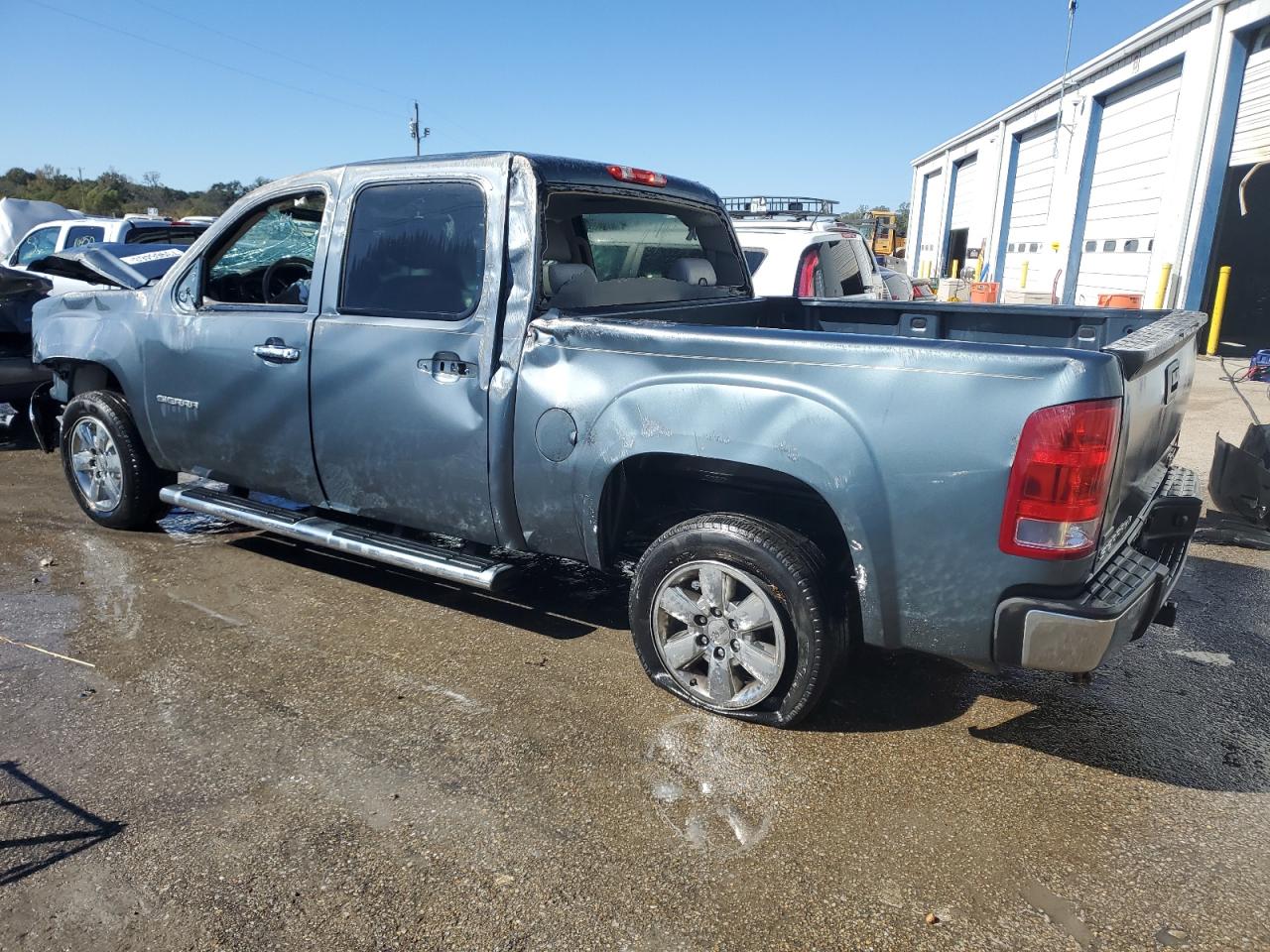 Obraz 2 z 2011 GMC SIERRA C1500 SLE 2011 z VIN 3GTP1VE01BG319682