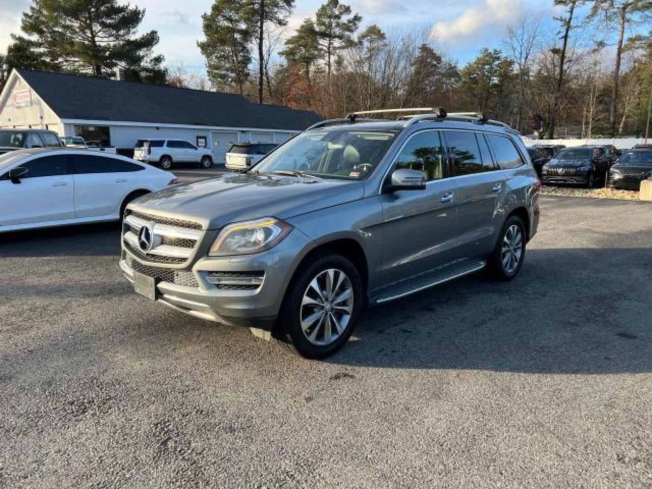 Image 2 of 2014 MERCEDES-BENZ GL 450 4MATIC 2014 with VIN 4JGDF7CE2EA317873