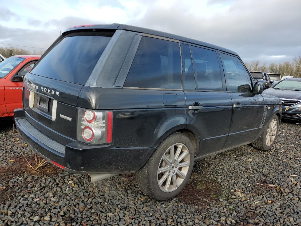 Image 3 of 2011 LAND ROVER RANGE ROVER HSE LUXURY 2011 with VIN SALMF1E42BA349801