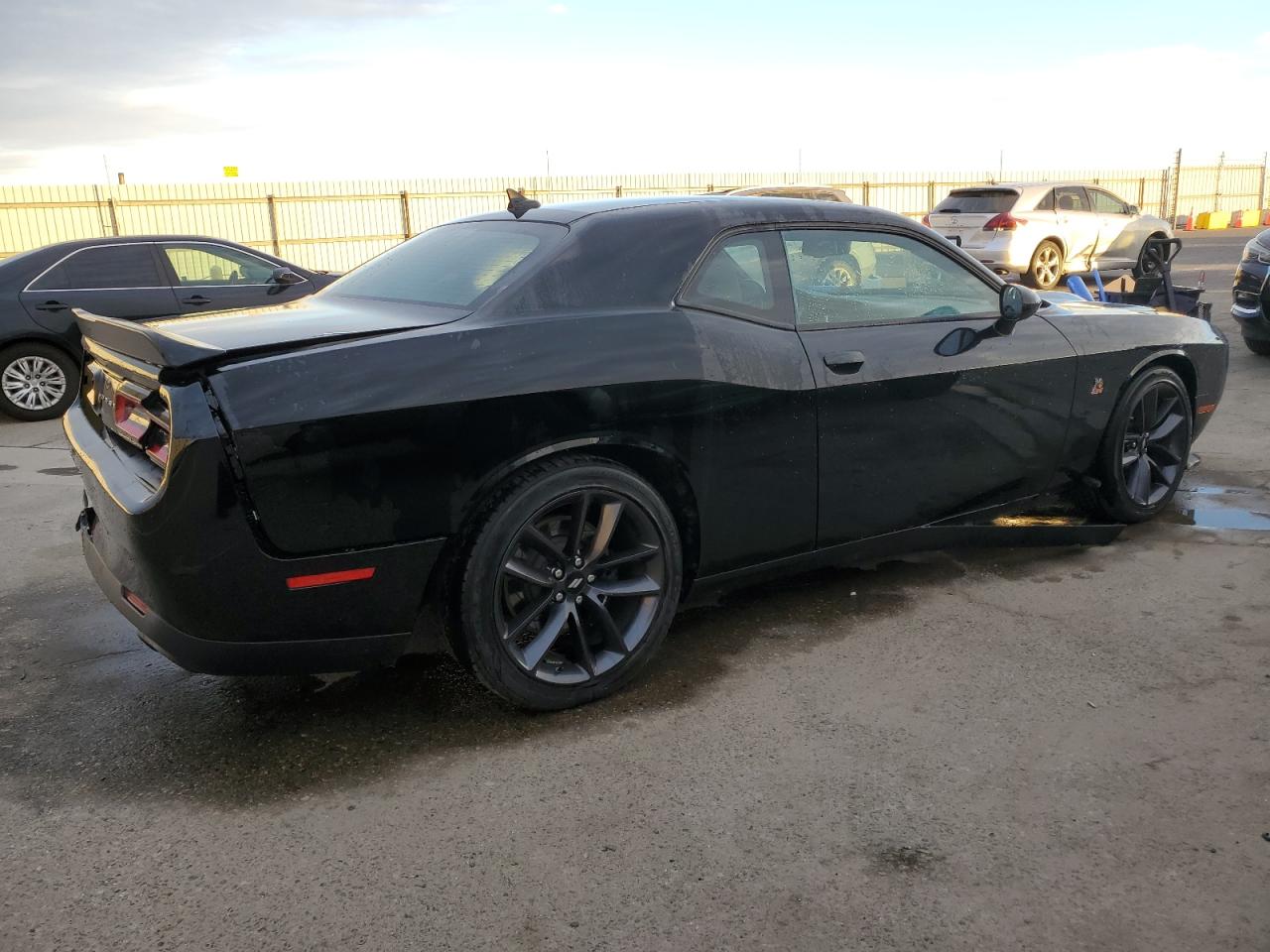 Image 3 of 2019 DODGE CHALLENGER R/T SCAT PACK 2019 with VIN 2C3CDZFJ7KH741271