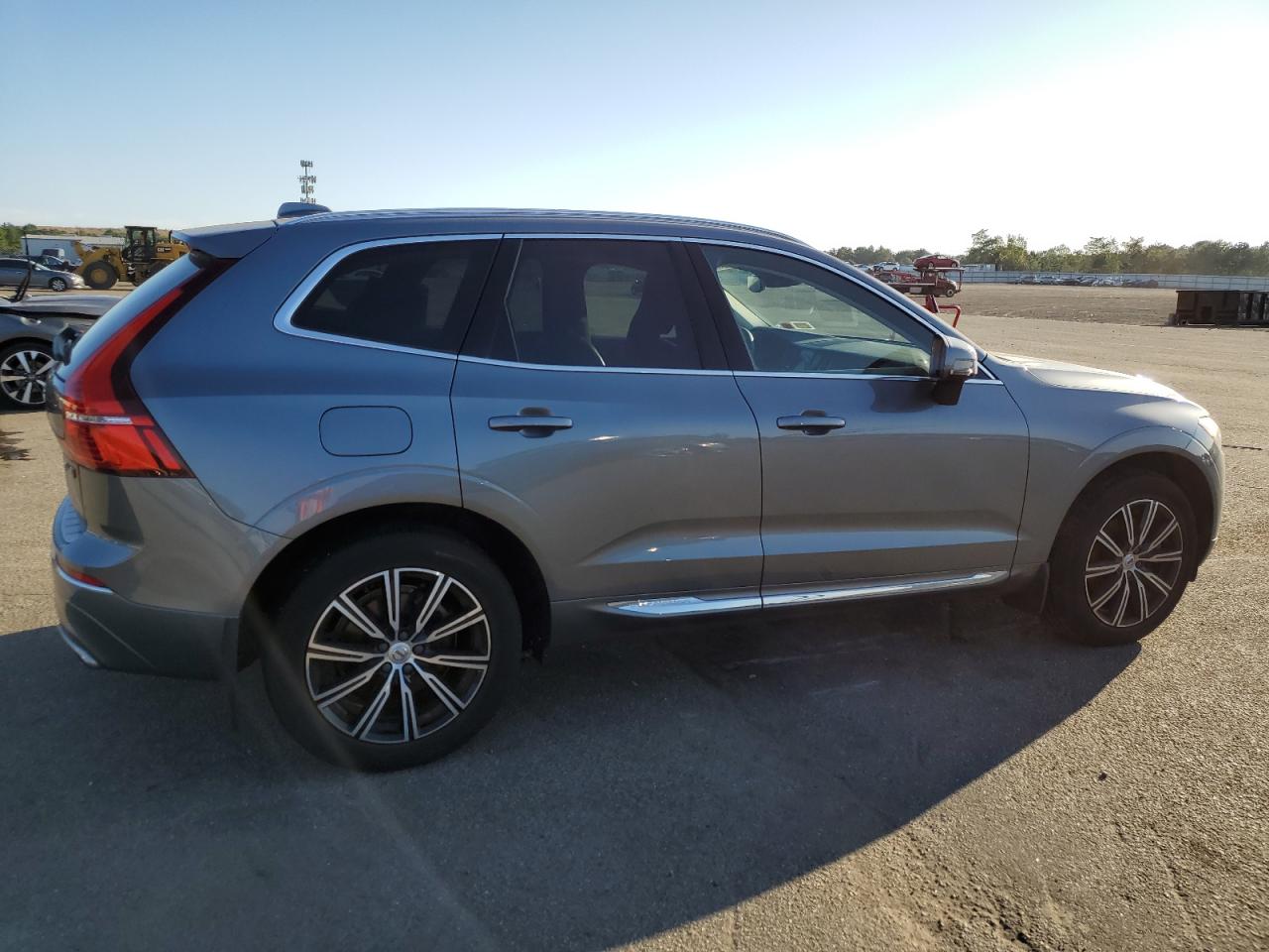 Image 3 of 2020 VOLVO XC60 T6 INSCRIPTION 2020 with VIN YV4A22RL1L1526625
