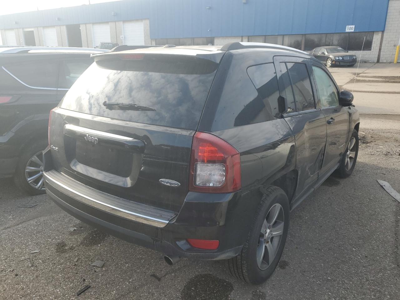 Изображение 3 2017 JEEP COMPASS LATITUDE 2017 с VIN 1C4NJDEB2HD192854