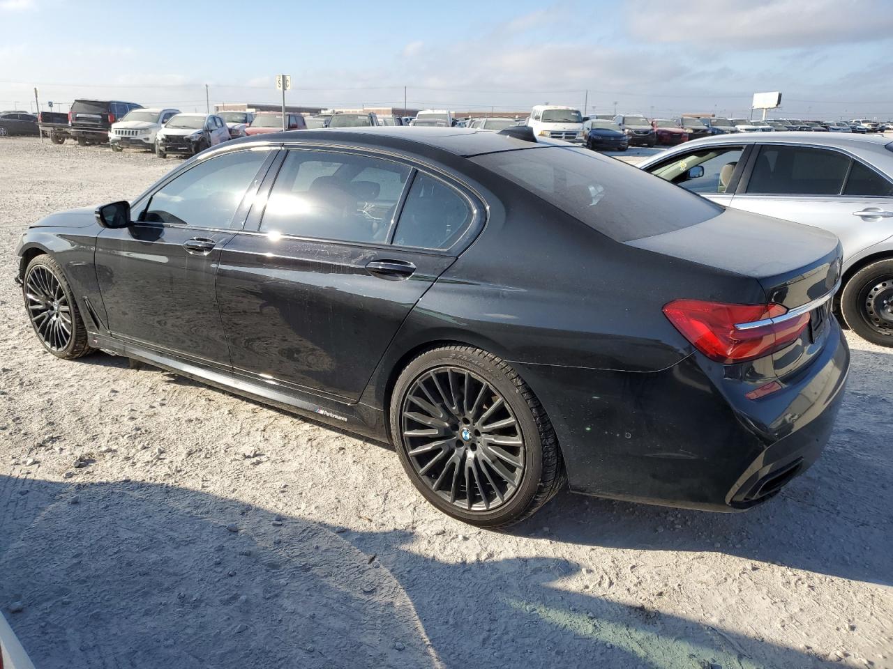 Obraz 2 z 2016 BMW 740 I 2016 z VIN WBA7E2C55GG548285