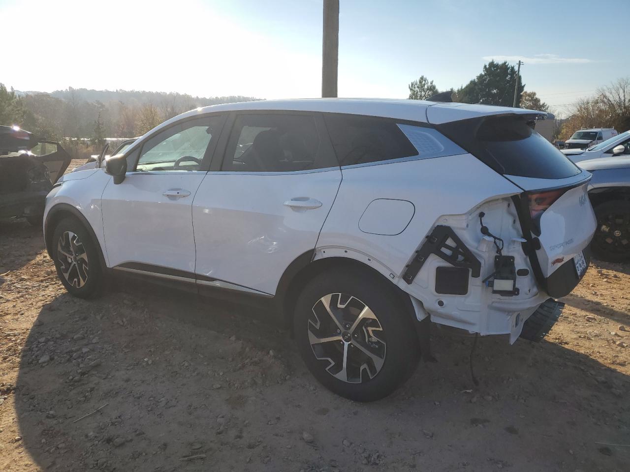 Obraz 2 z 2023 KIA SPORTAGE EX 2023 z VIN 5XYK33AF7PG137719
