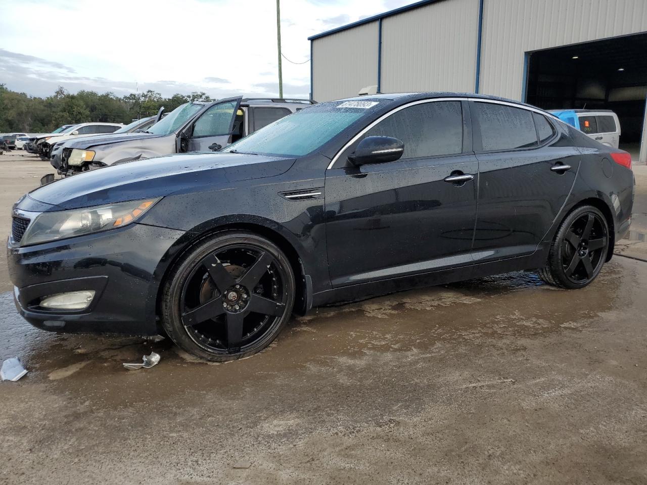 Obraz 1 z 2013 KIA OPTIMA LX 2013 z VIN 5XXGM4A76DG106091