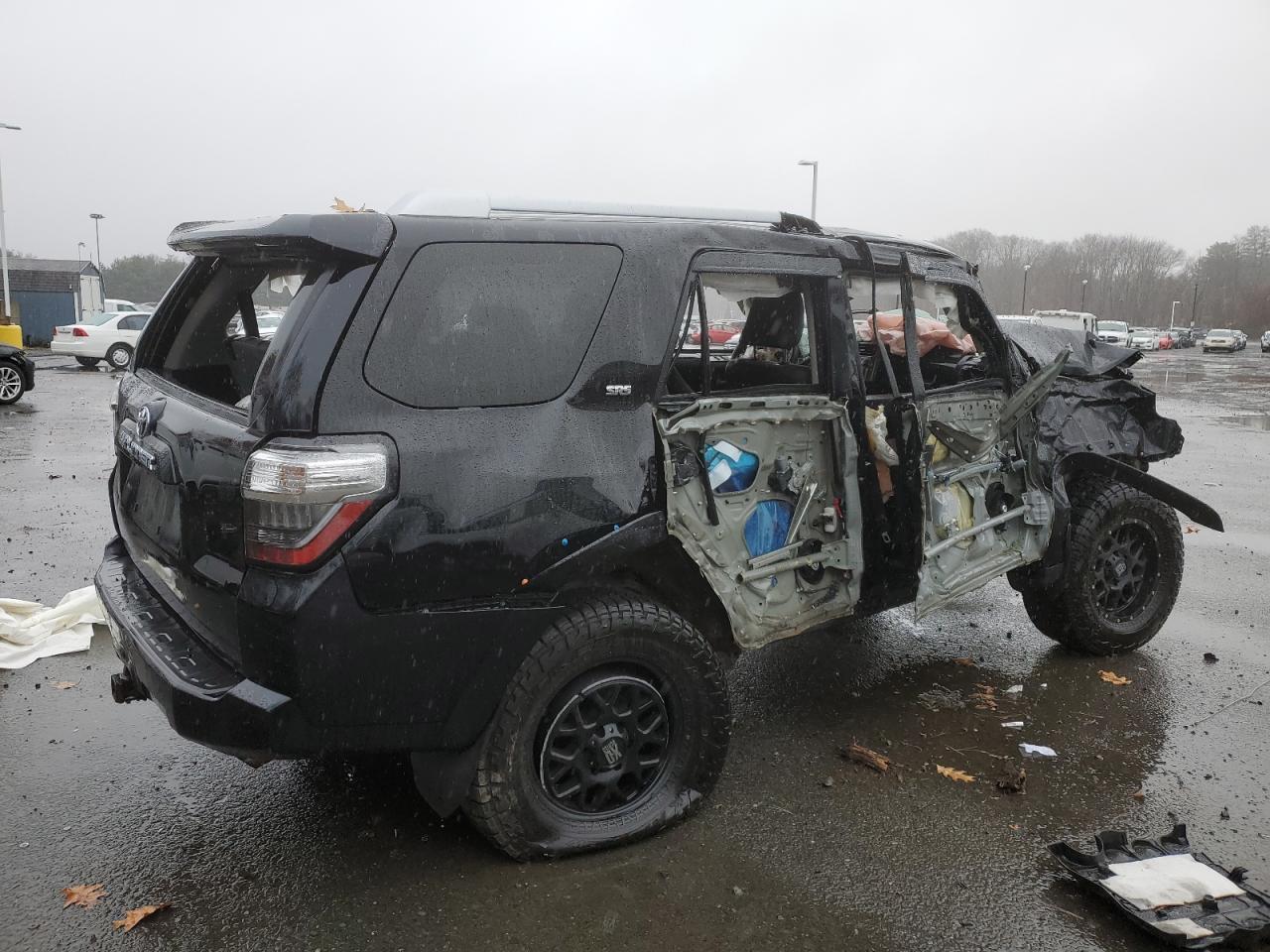Изображение 3 2018 TOYOTA 4RUNNER SR5/SR5 PREMIUM 2018 с VIN JTEBU5JRXJ5497467