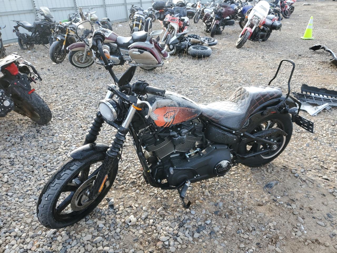Image 2 of 2022 HARLEY-DAVIDSON FXBBS  2022 with VIN 1HD1YYK10NB049954